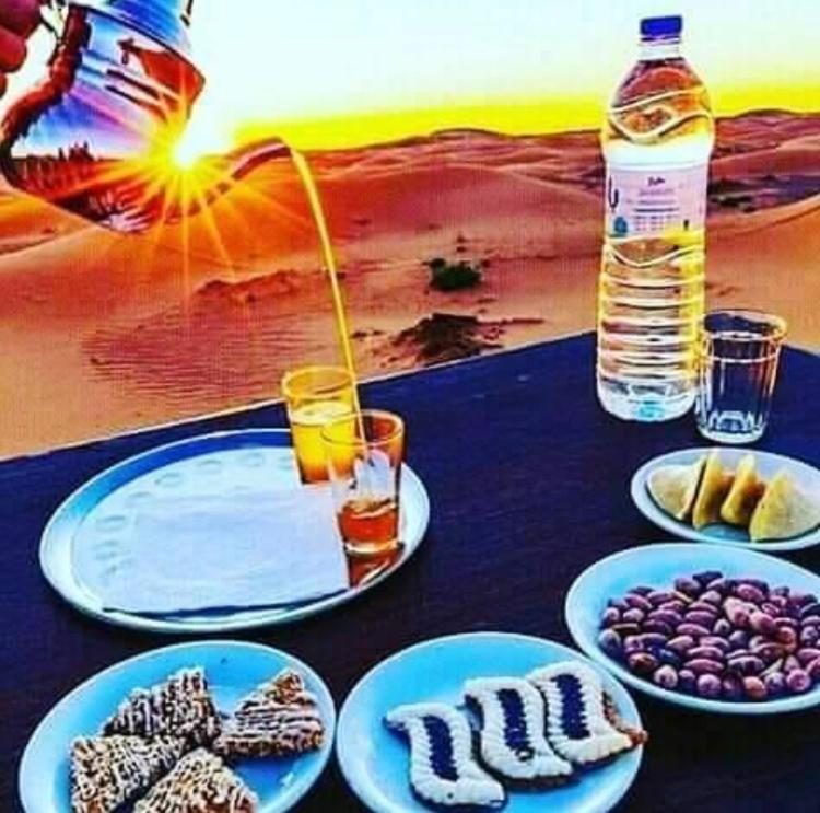Отель Sahara Camp Adrouine Экстерьер фото