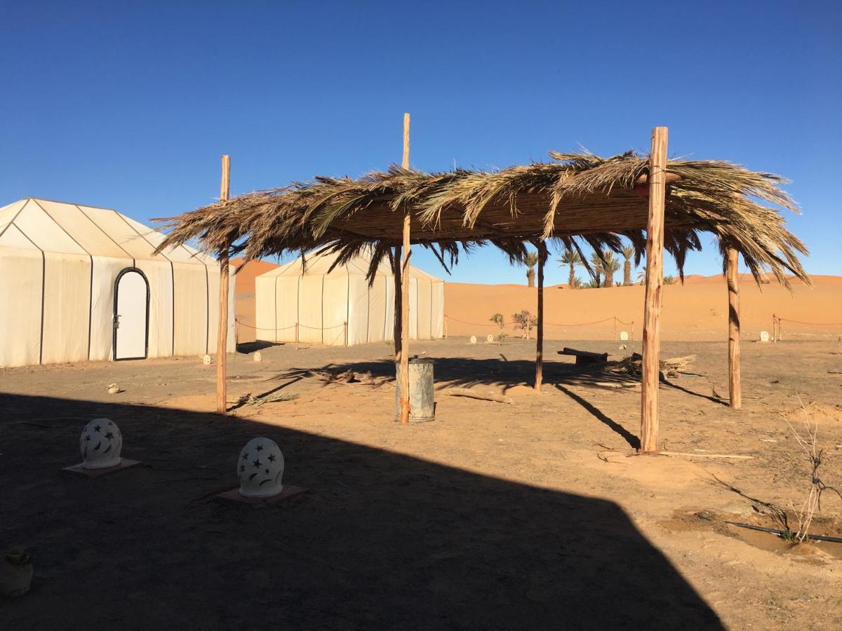 Отель Sahara Camp Adrouine Экстерьер фото