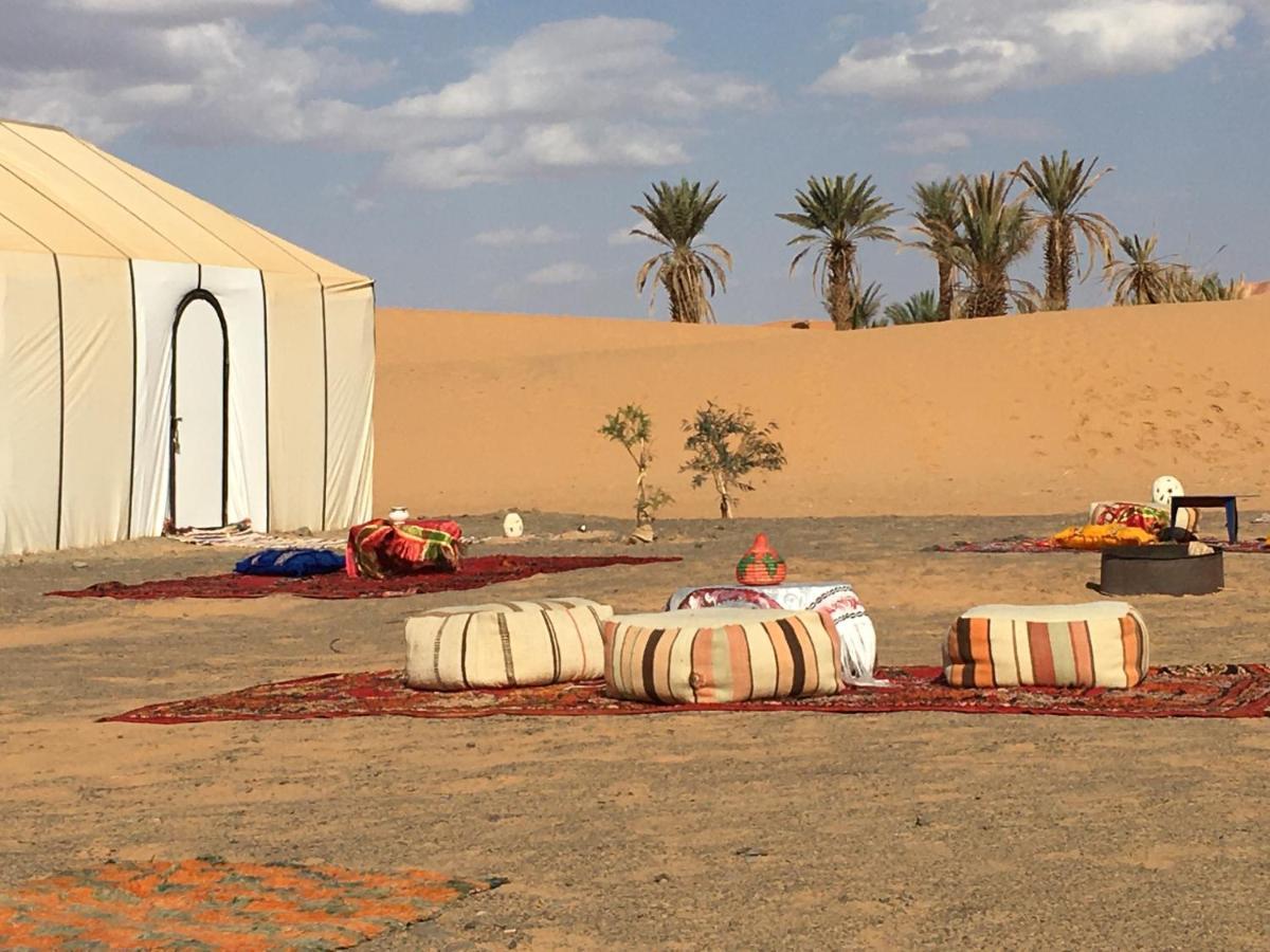 Отель Sahara Camp Adrouine Экстерьер фото