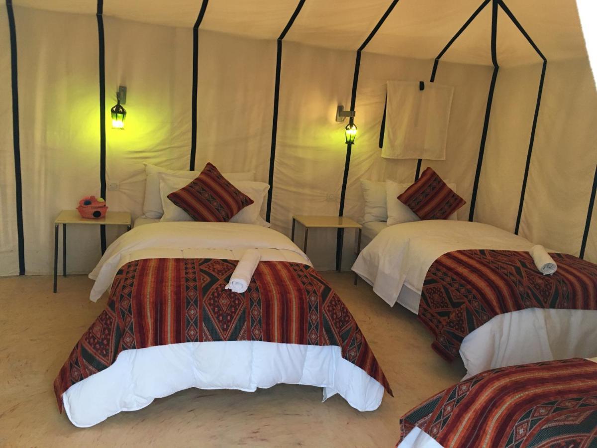 Отель Sahara Camp Adrouine Экстерьер фото